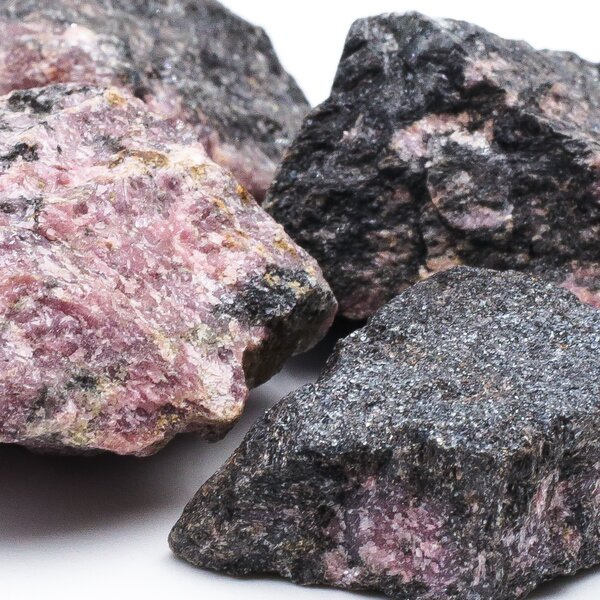 Wassersteine Rhodonit