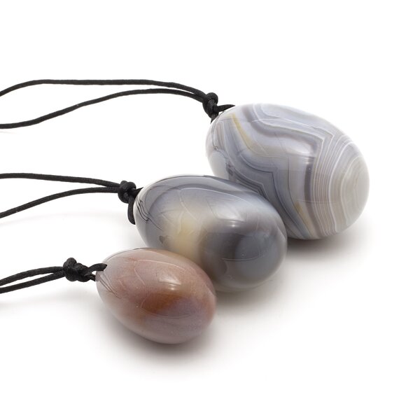 3er Set Yoni- Eier mit R�ckholb�ndchen Achat